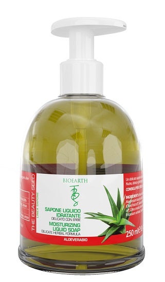 Monge Delicate Morceaux de poulet aux asperges, nourriture humide pour chats adultes, boîte de 80 g