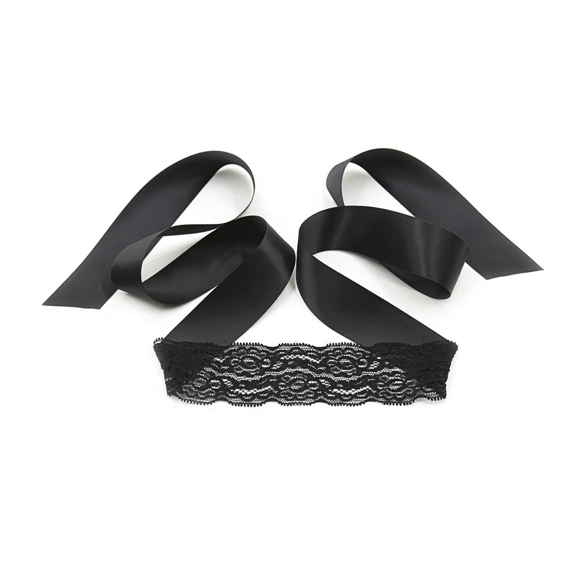 Crushious Set Di Pizzo Nero Lace Me Up