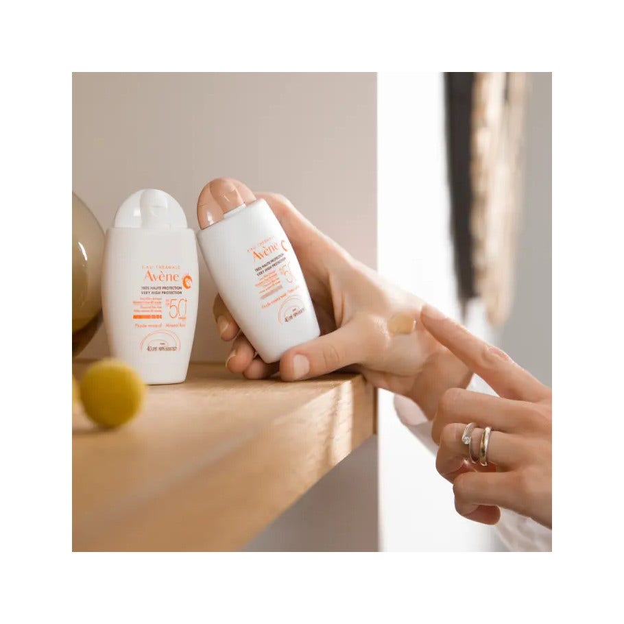 Eau Thermale Avène Solare Fluide Minéral Visage Teinté 40 ml SPF50+