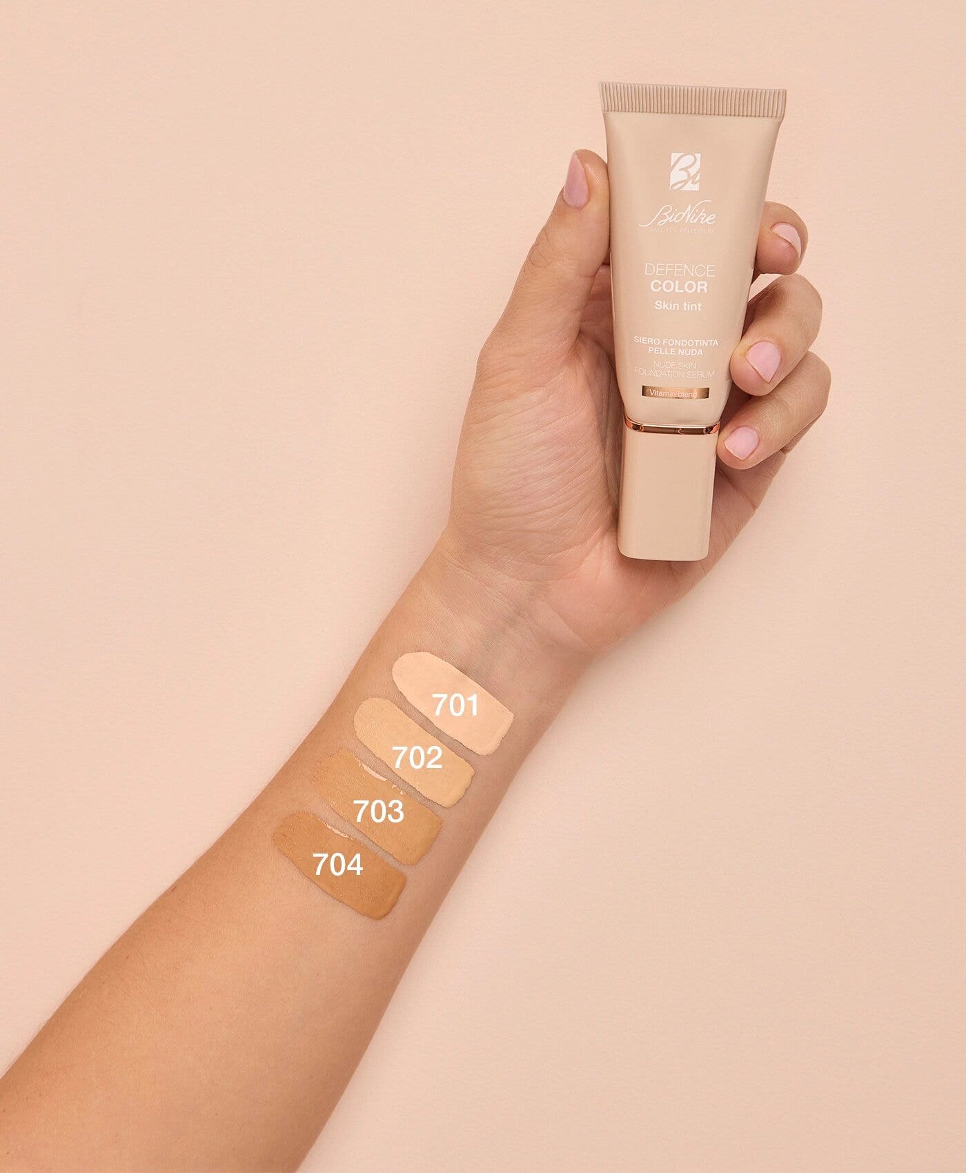 Bionike Defence Color Skin Tint Sérum Fond de Teint Peau Naturelle 702 Vanille 30 ml